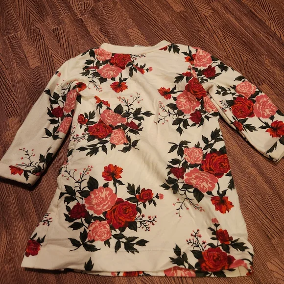 Old Navy Floral Kids Dress with Zipper Pockets - Picture 3 of 3